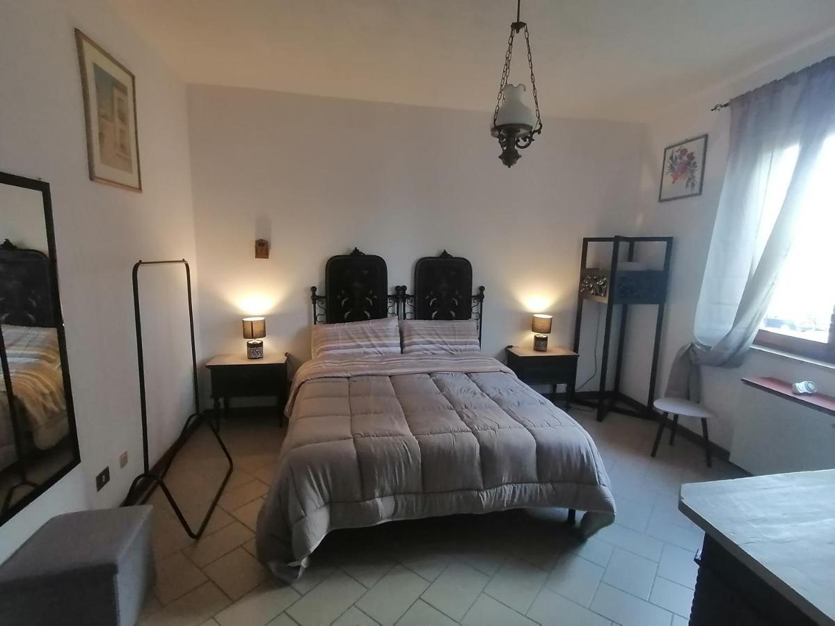 Residenza Schinardi Hotel Oristano Bagian luar foto