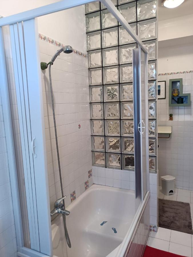 Residenza Schinardi Hotel Oristano Bagian luar foto